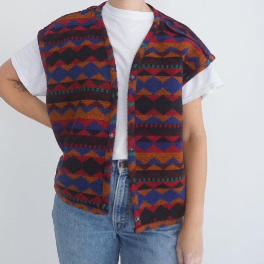 Multicolor Geometric Pattern Sweater Vest